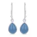 droppformad blå calcedonit örhängen i silver - Loom Stones