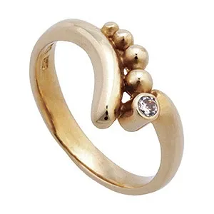 RS of Scandinavia ring i 14 karat guld vit briljant