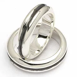 Vigselsringe från rs of scandinav i oxiderat sterlingsilver