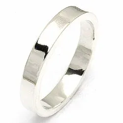 Vigselsring från rs of scandinavi i silver