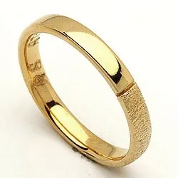 Vigselsring från rs of scandinavi i 8 karat guld