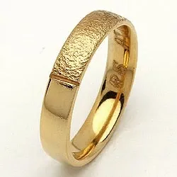 Vigselsring från rs of scandinavi i 8 karat guld