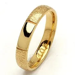Vigselsring från rs of scandinavi i 8 karat guld