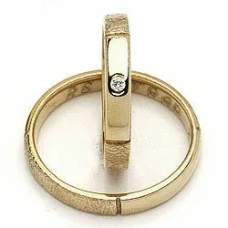 Vigselsringe från rs of scandinav i 14 karat guld 0,02 ct