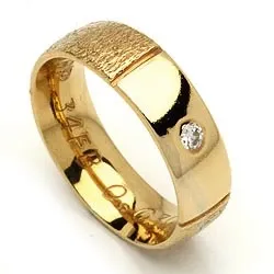 Vigselsring från rs of scandinavi i 8 karat guld 0,03 ct