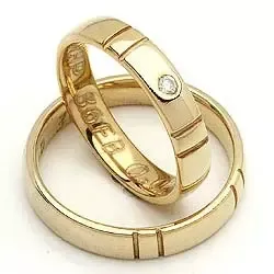 Vigselsringe från rs of scandinav i 8 karat guld 0,02 ct