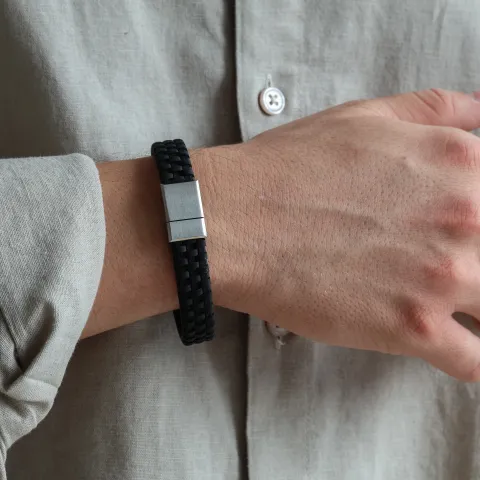 Nordahl andersen svart armband i läder