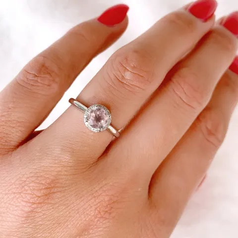 rund kvarts diamantring i 14  karat vitguld 0,80 ct 0,08 ct