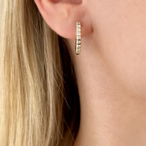 18 mm creol i 14 karat guld med diamant