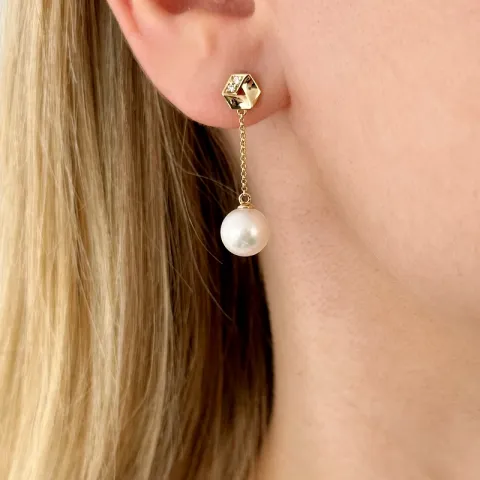 långa pärla briljiantöronringar i 14 karat guld med diamant 