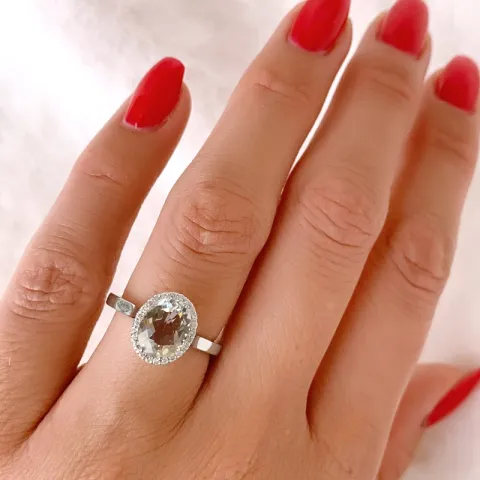 ametist diamantring i 14 karat vitguld 2,00 ct 0,12 ct