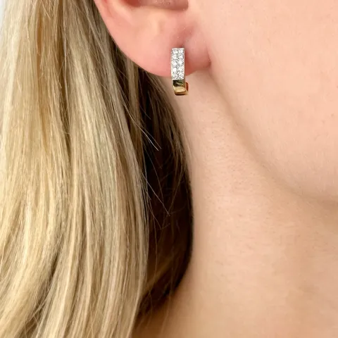 Diamant halvcreol i 14 karat guld och vitguld med diamanter