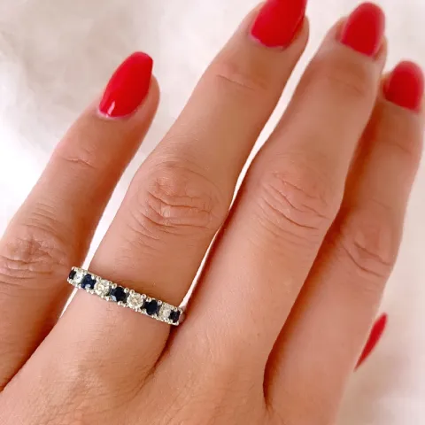 Safir diamantring i 14 karat vitguld 0,45 ct 0,24 ct