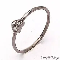 Simple Rings hjärta ring i svart rhodinerat silver vita zirkoner