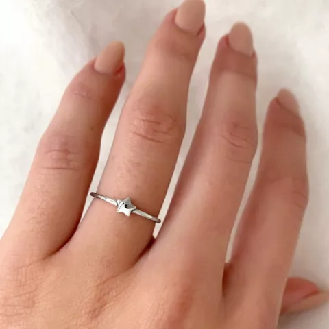Simple Rings stjärna ring i silver