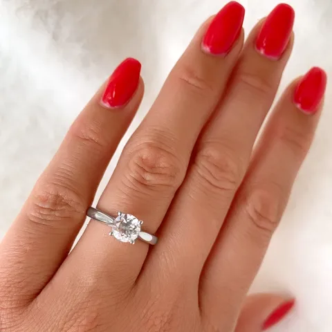 kvarts solitärring i 14 karat vitguld 0,95 ct