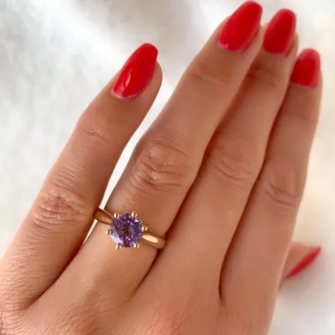 ametist solitärring i 14 karat guld 1,34 ct
