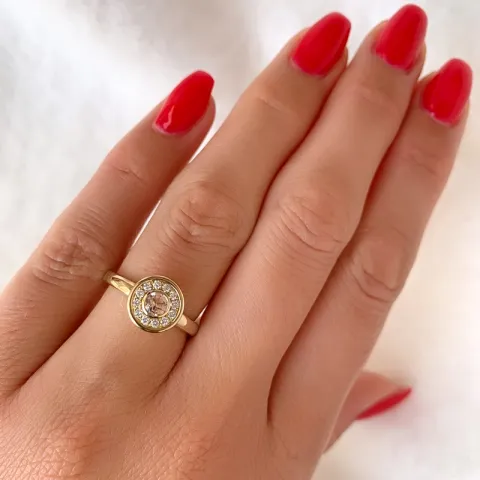 rund morganit briljantring i 14  karat guld 0,19 ct 0,132 ct