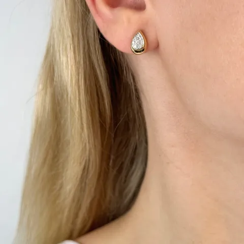 droppe briljiantöronringar i 14 karat guld med diamant 