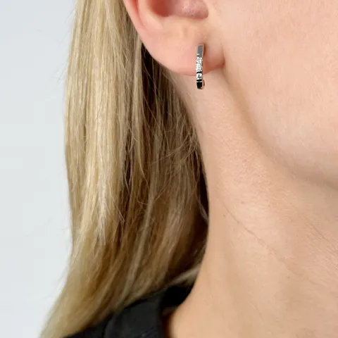 diamant halvcreol i 14 karat vitguld med diamant