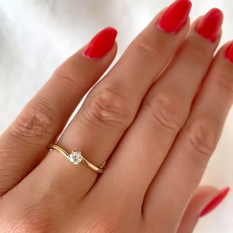 diamant ring i 14 karat guld 0,20 ct