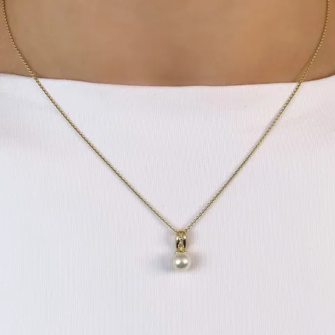 pärla diamantberlocker i 14 carat guld 0,035 ct
