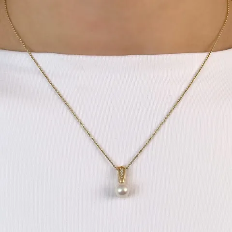 pärla diamantberlocker i 14 carat guld 0,048 ct