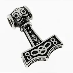 Herr Hard Steel tors hammare hängen i stål