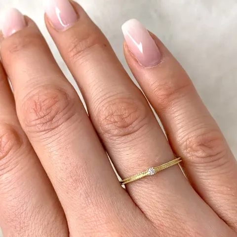 äkta diamant guld ring i 14 karat guld 0,04 ct