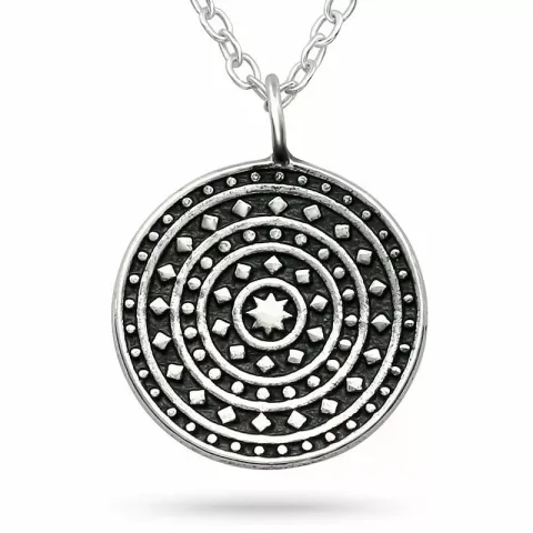 rund halsband i silver med hängen i silver