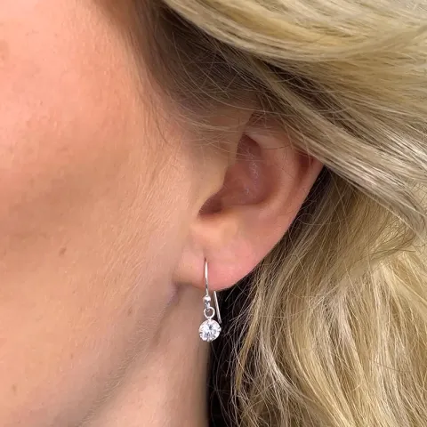 Långa rund zirkon örhängen i silver