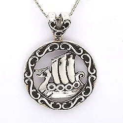 Runt vikingaskepp hängen i oxiderat sterlingsilver