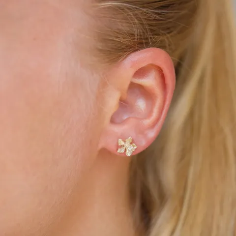blommor örhängestift i 9 karat guld