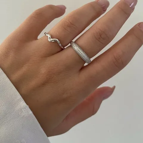 Nava justerbar ring i silver