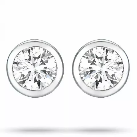 2 x 0,10 ct vitguld solitäreörhängestift i 14 karat vitguld med diamant 
