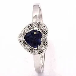 Hjärta ring i 8 karat vitguld