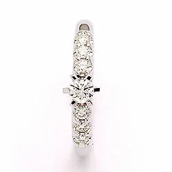 diamant ring i 14 karat vitguld 0,53 ct
