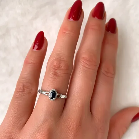 safir diamantring i 14 karat vitguld 0,03 ct 0,35 ct