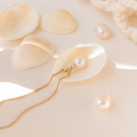 pärla diamantberlocker i 14  carat guld 0,02 ct