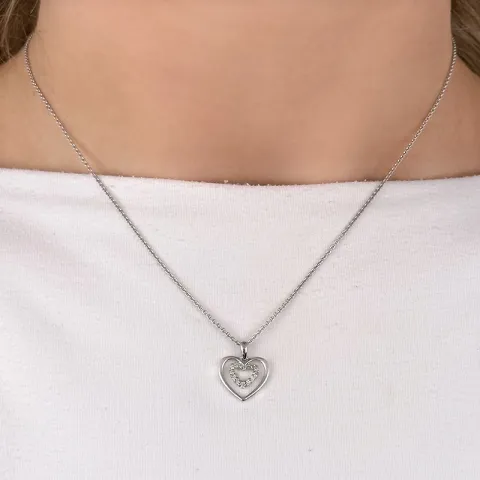 hjärta diamant hängen i 14  carat vitguld 0,08 ct