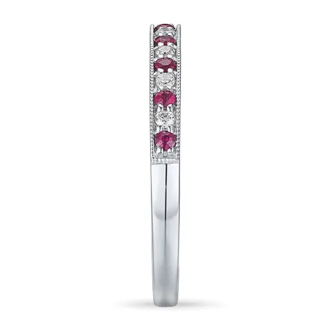 röd rubin ring i 14  karat vitguld 0,08 ct 0,17 ct