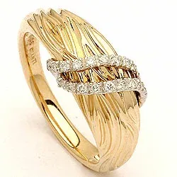 designer diamantring i 14 karat guld- och vitguld 0,13 ct