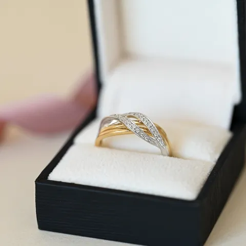 briljantring i 14  karat guld med rhodium 0,092 ct