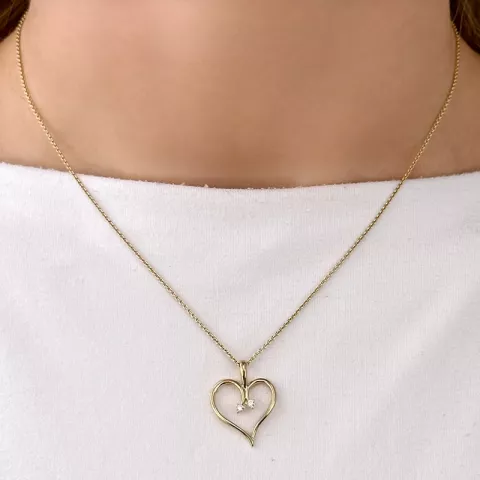 Hjärta diamant hängen i 14  carat guld 0,03 ct