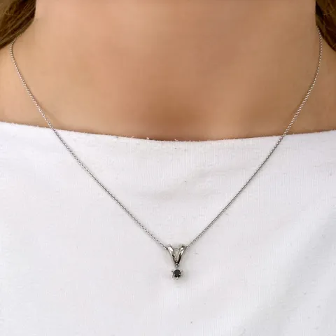 sort diamant hängen i 14 carat vitguld 0,10 ct