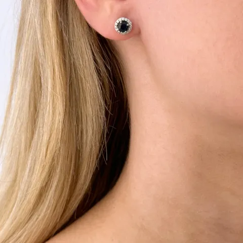 runda safir briljiantöronringar i 14 karat vitguld med diamant och safir