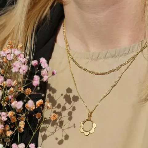Aagaard blomma halskedja med berlocker i förgyllt silver