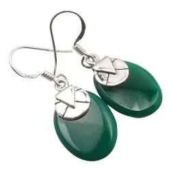 Gröna örhängen i silver