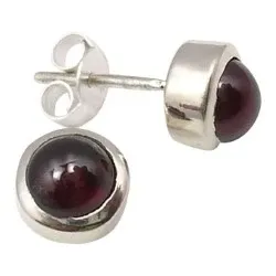 runda röda granat örhängestift i silver