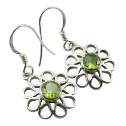 Blommor peridot örhängen i silver
